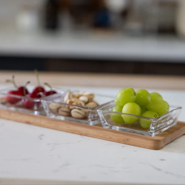 Square Glass Bowls With Tray - 4 Piece Set